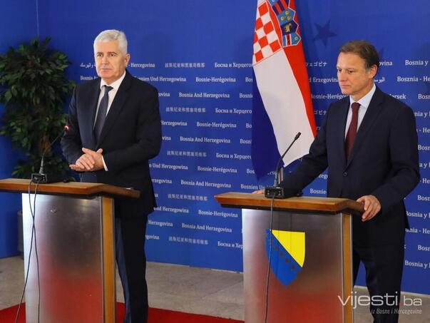 Video: Press konferencija Jandrokovića i Čovića