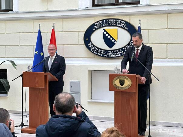 Video: Press konferencija Konakovića i Grlić Radmana