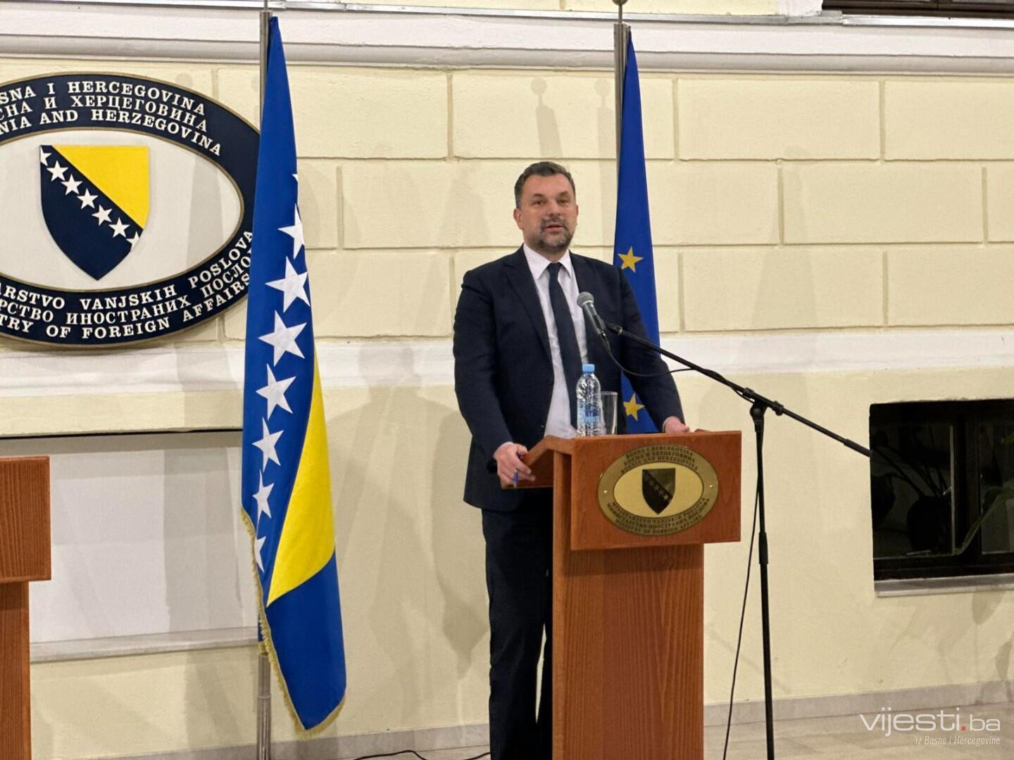 Video: Press konferencija ministra Elmedina Konakovića