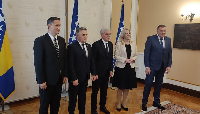 Uživo / Video: Konstituirajuća sjednica Predsjedništva BiH