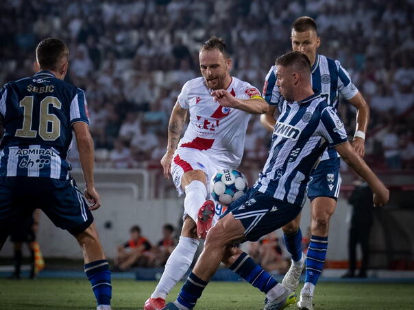 Uživo / Zrinjski - Željezničar 1:0, poluvrijeme u Mostaru