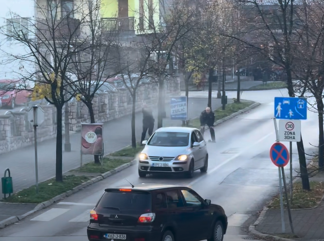 Uznemirujući video: Razmjena vatre između pljačkaša i policije u Kalesiji