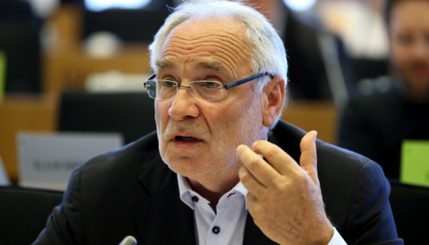 Vajgl o non paperu: Svako otvaranje pitanja granica vodi u rat