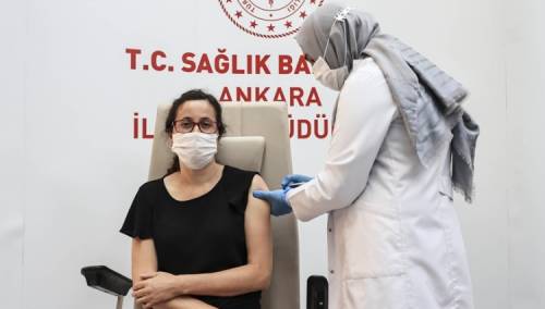 Vakcinisana svaka četvrta osoba u Turskoj