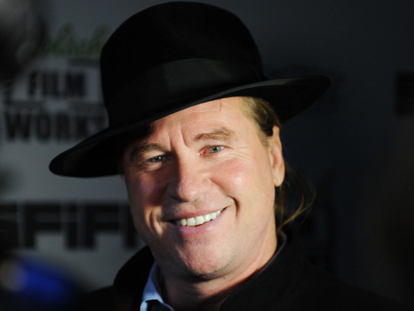Val Kilmer pobijedio je rak grla, preminuo od posljedica bolesti čije se simptomi ne smije ignorisati