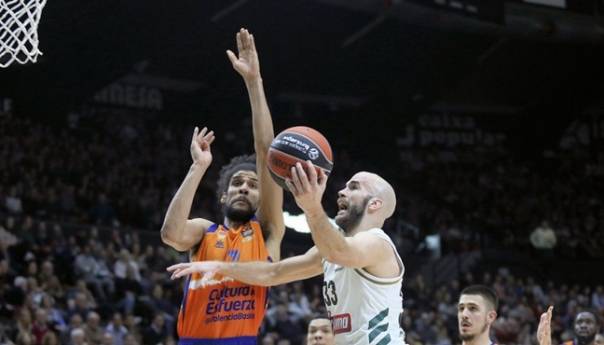 Valencia nadigrala Panathinaikos na krilima Dubljevića