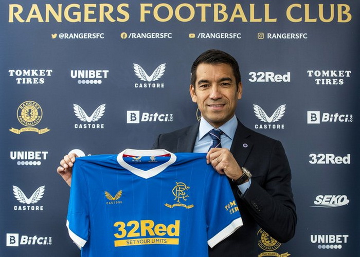 Van Bronckhorst novi menadžer Glasgow Rangersa