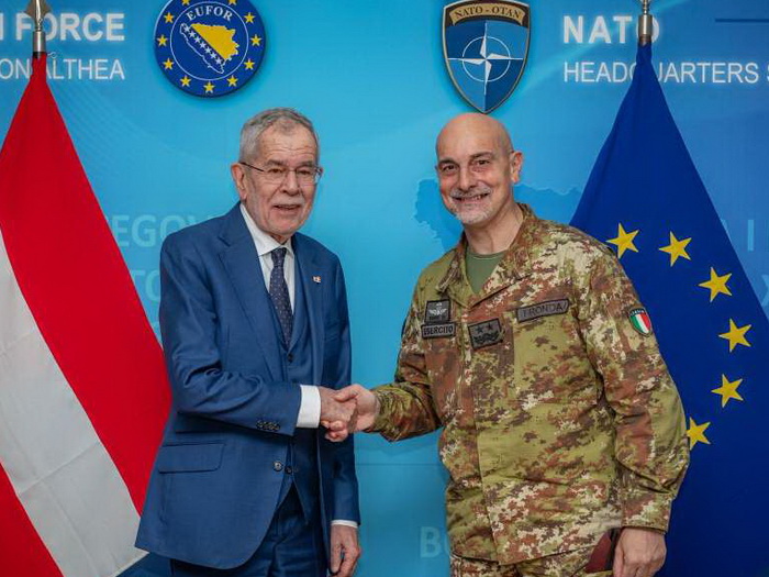 Van der Bellen posjetio EUFOR u BiH, potvrđena snažna podrška Austrije