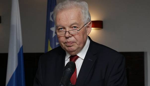 Vanjski faktor samo sužava prostor za unutrašnji politički dijalog u BiH