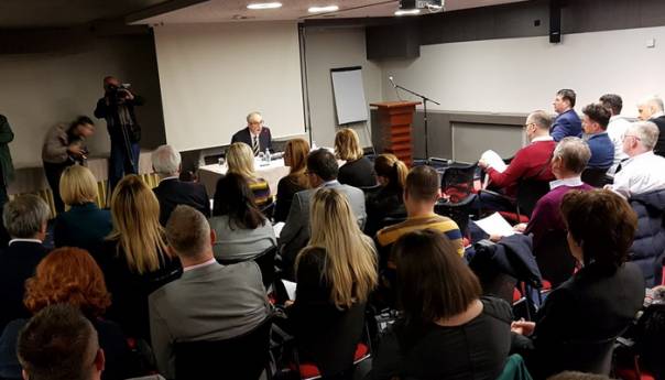 Vanredna sjednica Advokatske komore: Opstrukcije ministra Jozića