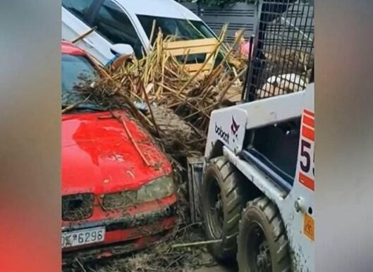 Vanredno u Grčkoj: Oluja ubila tri osobe, ogromne štete