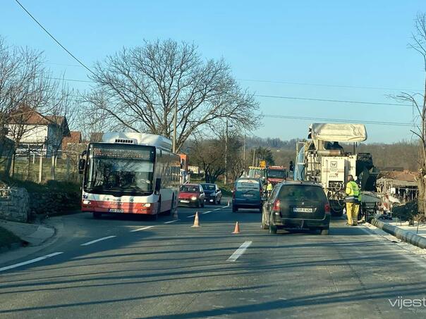 Vanredno u Tuzli, ponuđena rješenja za javni prevoz