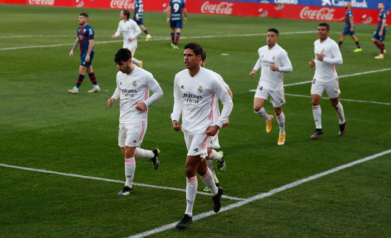 Varane spasio Kraljeve u gostima kod otpisane Huesce