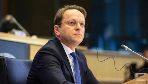 Varhelyi: Ubrzati pregovore sa Srbijom i Crnom Gorom