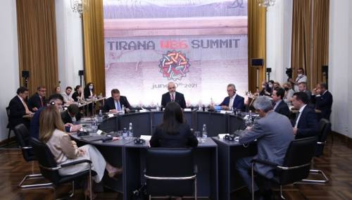 Varhelyi: Za Zapadni Balkan skoro 30 milijardi eura od EK