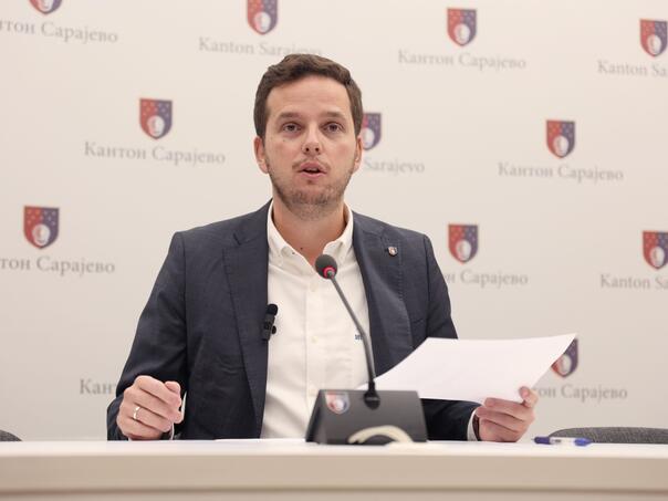 Varnice u Vladi KS: NS optužila partnere za populizam