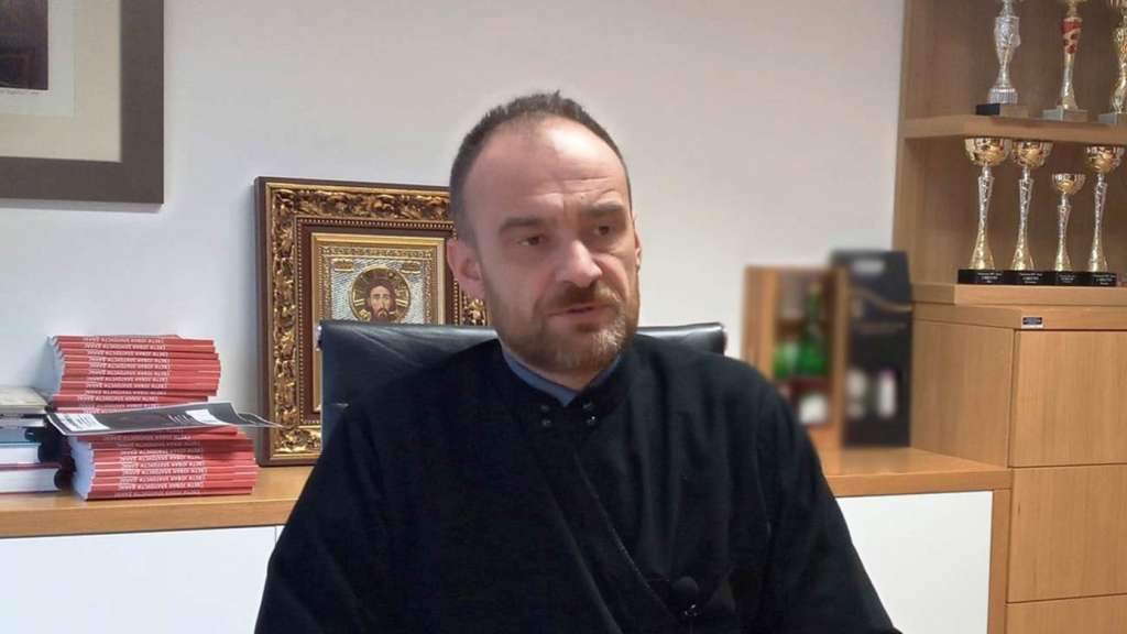 Vaskrs opominje i podsjeća da za svijet i čovjeka ima nade