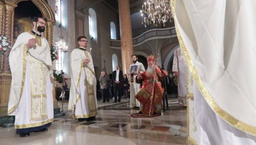 Vaskršnja liturgija služena u Sabornoj crkvi u Sarajevu