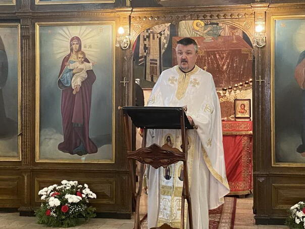 Vaskršnjom liturgijom obilježen Vaskrs u Zenici