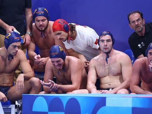 Vaterpolisti SAD-a s uvjerljivom pobjedom nad Crnom Gorom osigurali mjesto u četvrtfinalu