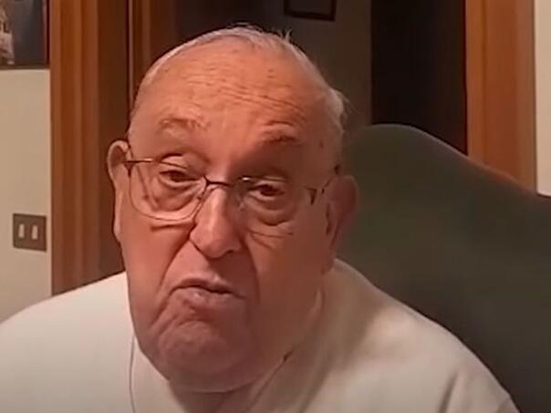 Vatikan objavio dosad neviđeni snimak pape Franje iz januara