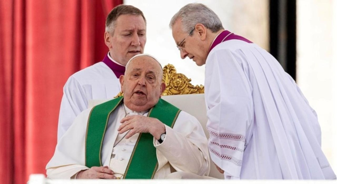 Vatikan: Papa Franjo suočen sa složenom kliničkom slikom