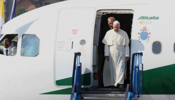 Vatikan podržava papinu odluku da posjeti Irak kao "čin ljubavi"