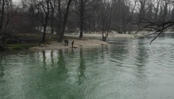 Vatrogasci iz Vrbasa izvukli tijelo nepoznatog utopljenika