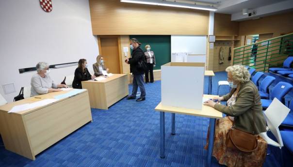 Veća izlaznost u velikim gradovima na lokalnim izborima