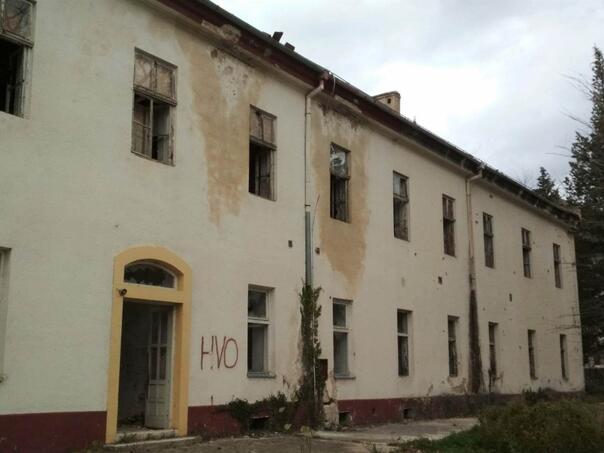 Večeras komemoracija za žrtve “Koštane bolnice” u Stocu