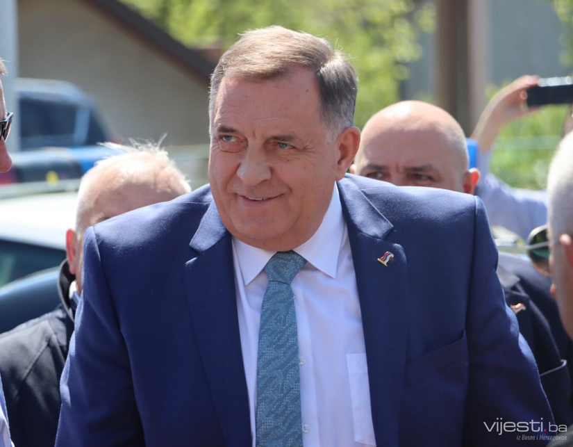 Većina imovine koja je povezana sa Dodikom i porodicom se vodi na drugim licima