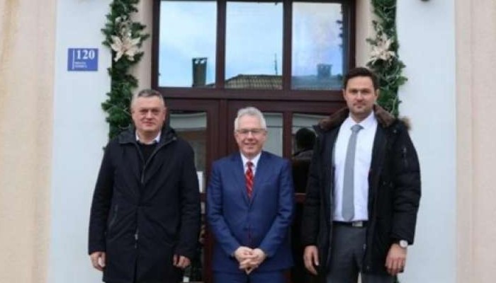 Veleposlanik SAD-a na sastanku s predstavnicima Tomislavgrada i Vlade HBK-a