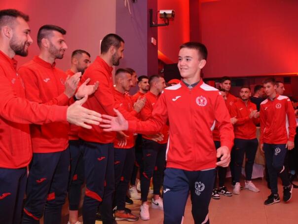 Velež najavio zanimljivu aktivnost za najmlađe navijače, od sutra mogu biti na terenu