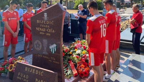Velež odao počast legendi kluba Nenadu Bijediću