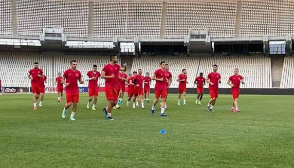Velež odradio trening u Atini: Rođeni spremni za utakmicu