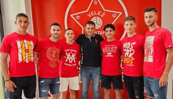 Velež potpisao ugovore sa šestoricom omladinaca