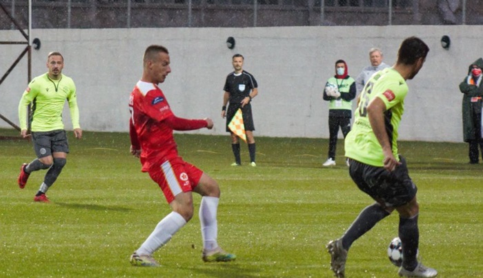 Velež poveo, Željezničar s igračem više uspio izjednačiti