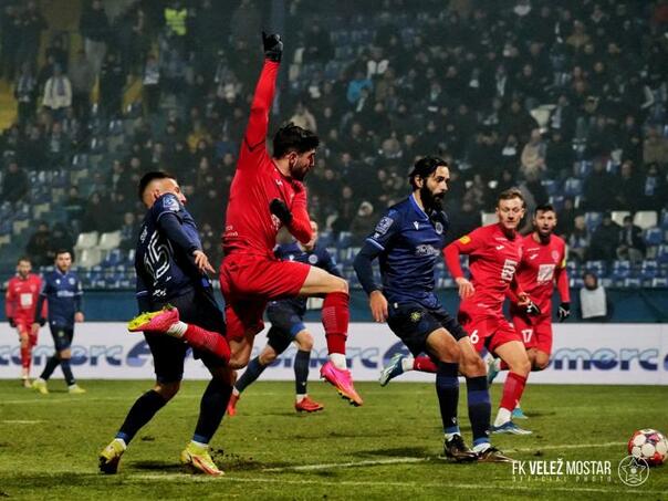 Velež raskinuo ugovore sa trojicom fudbalera