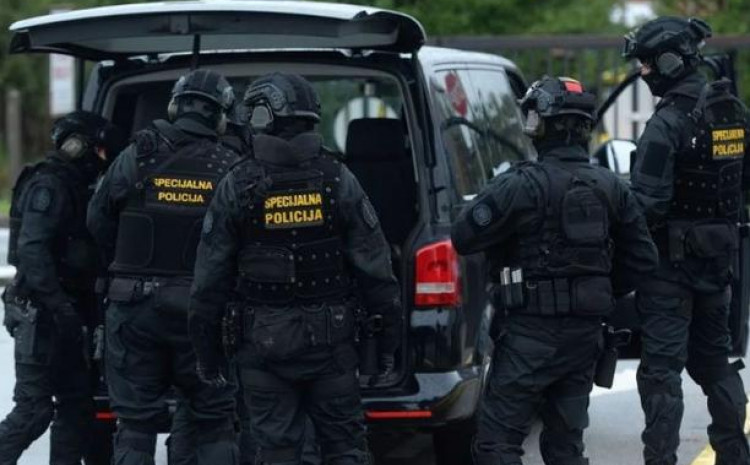 Velika akcija FUP-a: Policija hapsi zbog organiziranog kriminala