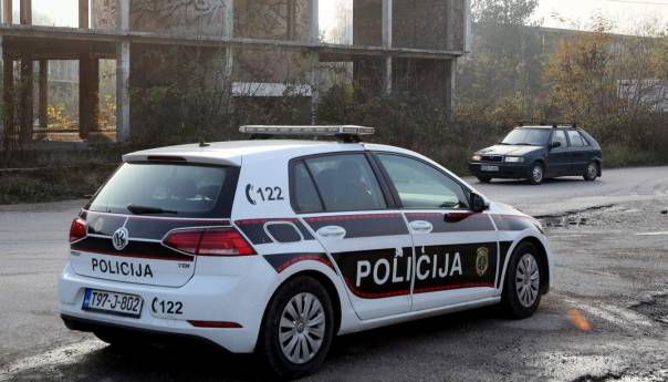 Velika akcija policije: U KS i Neumu uhapšeno sedam osoba