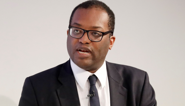 Velika Britanija će ponuditi višak cjepiva drugima kad cijepi svoje stanovnike