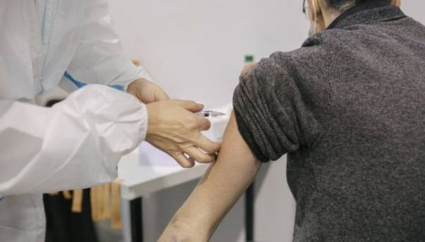 Velika Britanija i Srbija najuspješnije vakcinišu u Evropi