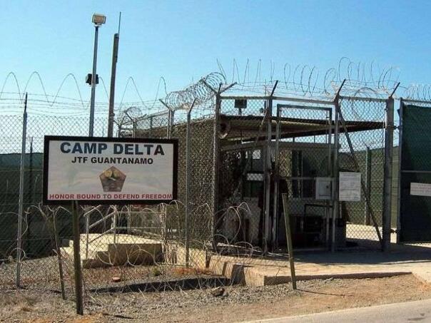 Velika Britanija isplatila veliku odštetu zatvoreniku u Guantanamu