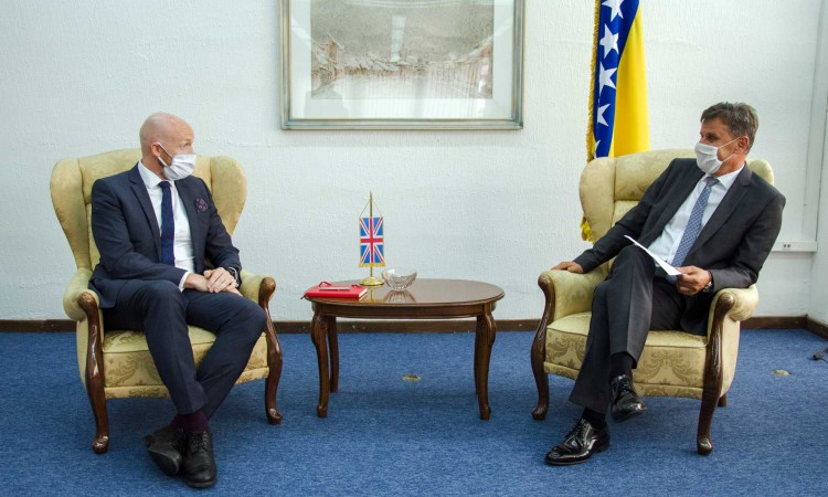 Velika Britanija najavila nastavak podrške Novalićevoj vladi