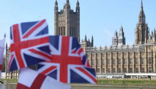 Velika Britanija planira granične i carinske kontrole robe iz EU