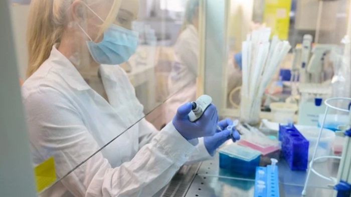 V. Britanija potpisala ugovore za nabavku vakcine protiv korone