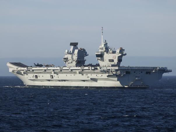 Velika Britanija šalje nosač aviona na sjever Atlantika