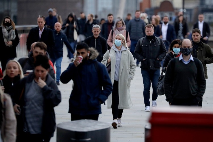 Velika Britanija ublažava mjere: Ponovo se otvaraju škole