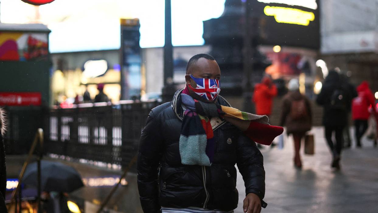 Velika Britanija ukida izolaciju za zaražene koronom?