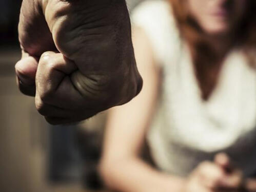 Velika Kladuša: Muškarac pretukao komšiju i njegovu ženu